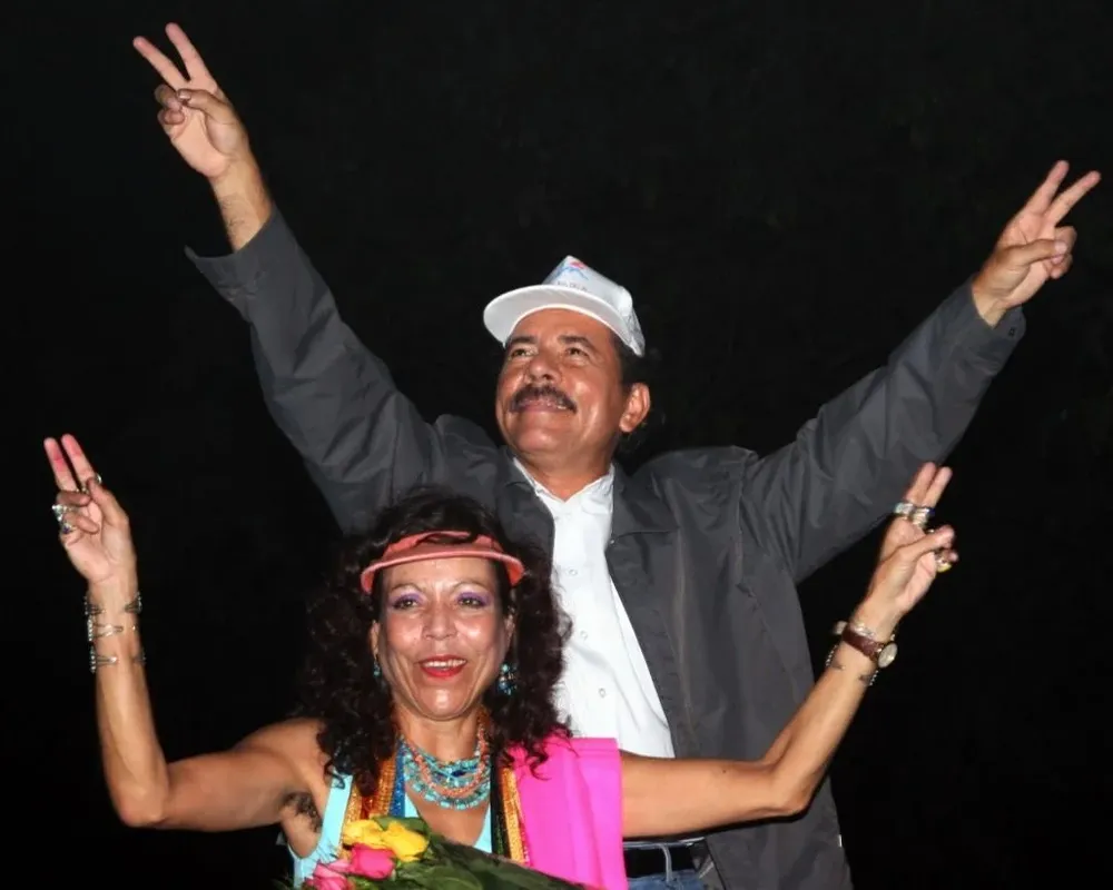 Presidente Daniel Ortega y vicepresidenta Rosario Murillo