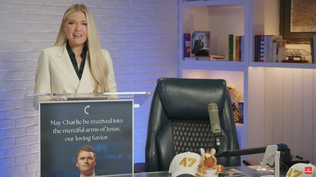 "El llanto de esta viuda resonará en todo el mundo como un grito de guerra", sostuvo la esposa de Charlie Kirk.