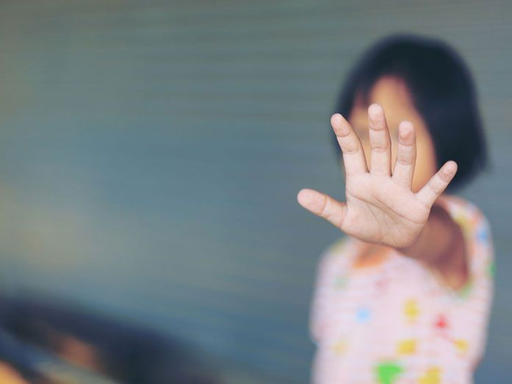 Europol alerta por el aumento de grupos en internet para radicalizar a los menores y promover atentados