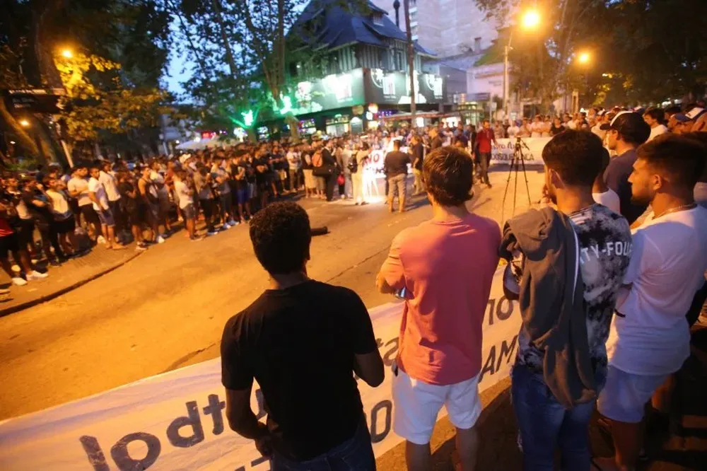 Jugadores en la Mutual