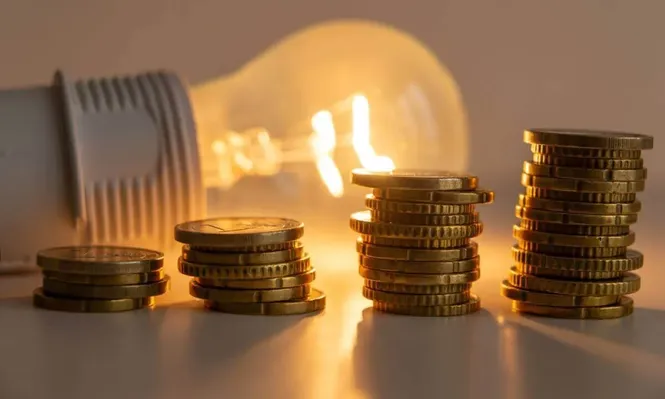 El precio de la luz trepa casi el 40% en la primera quincena de enero