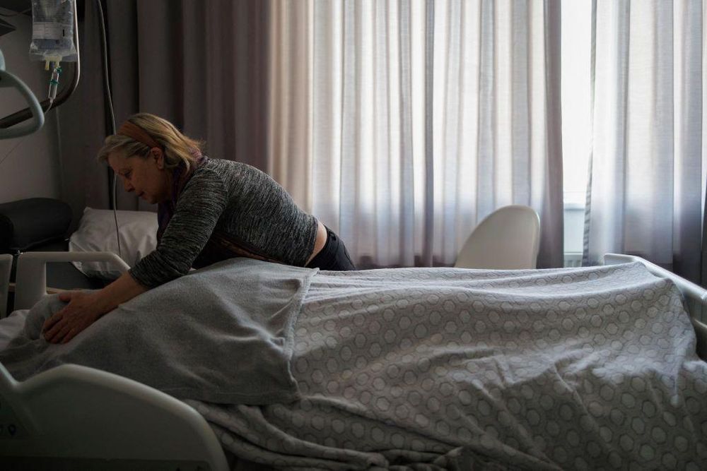 El juicio social y la responsabilidad de ayudar en el proceso a un ser querido fueron cargas significativas para los entrevistados.