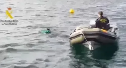 úsqueda del menor desaparecido tras naufragar en el mar Menor