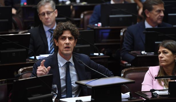 Martín Lousteau podría quedarse con la presidencia de la Comisión bicameral de Fiscalización de Organismos y Actividades de Inteligencia