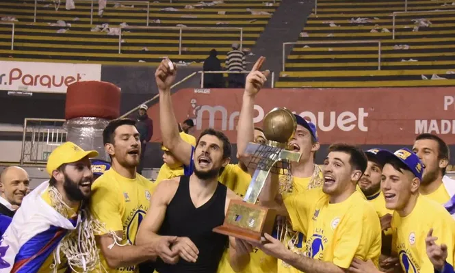 Hebraica Macabi campeón