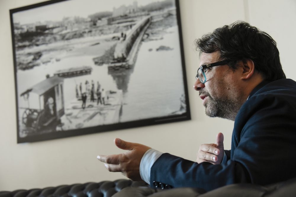 El intendente de Montevideo, Mauricio Zunino, en entrevista con El Observador