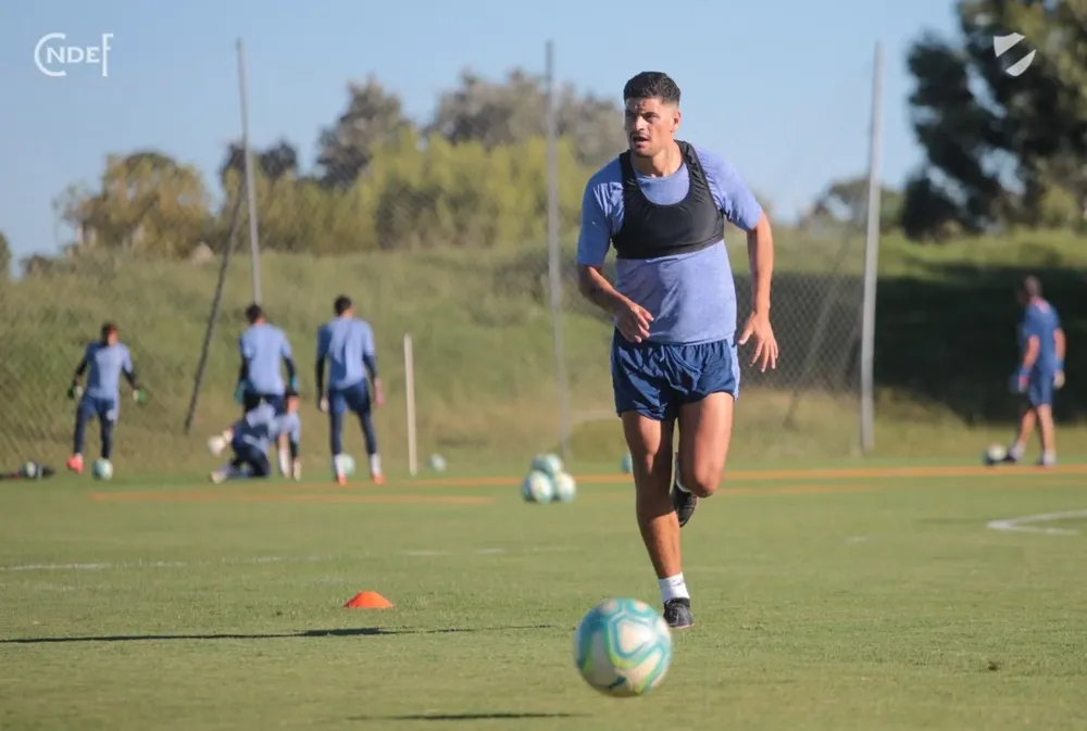 Cantera en su primer día en Los Céspedes