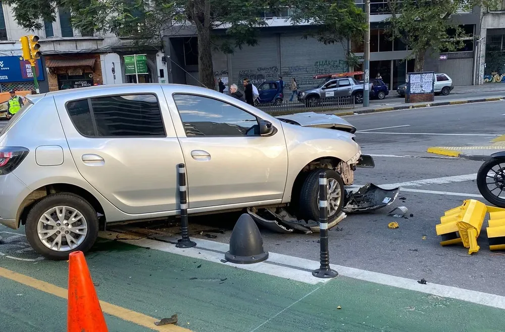 Así quedó el auto