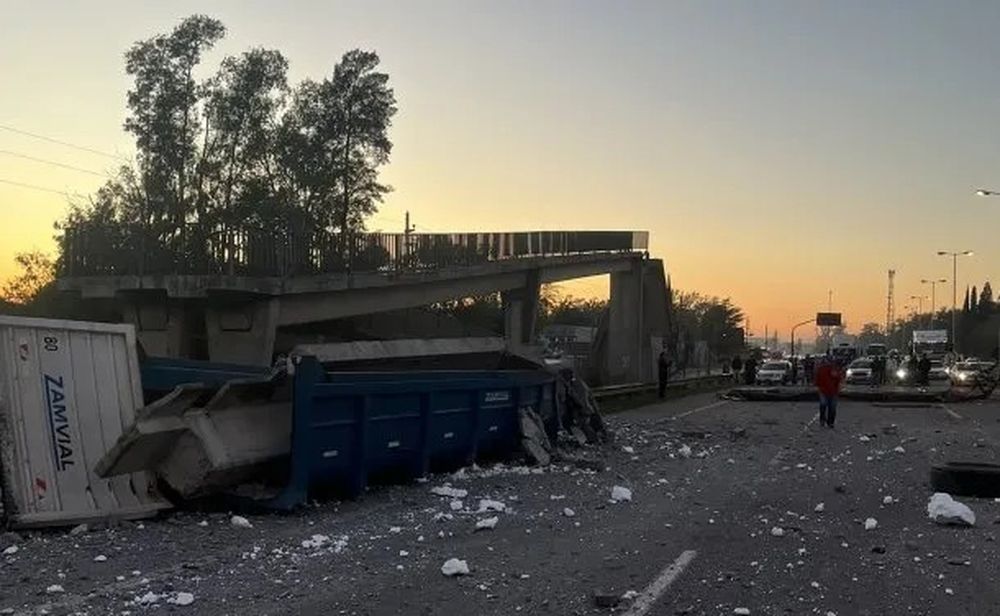 El puente derribado en Panamericana hace más de un año