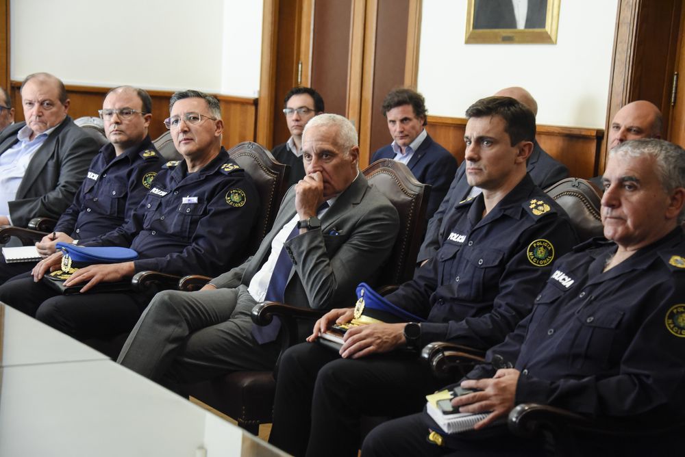 20250513 Reunion de la Camara de Comercio y Negro el Ministro del Interior por segutidad, por robos pirañas.