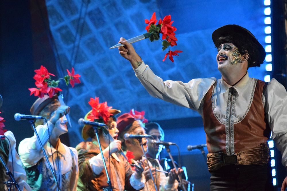 Camilo Abellá, Doña Bastarda