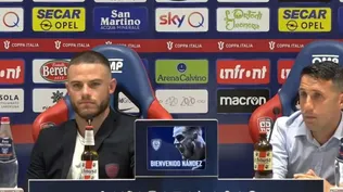 La presentación de Nahitan Nández en Cagliari