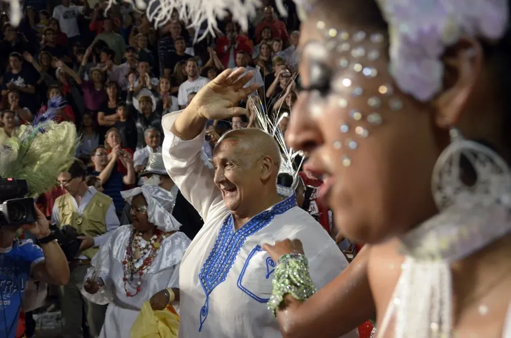 Julio Piel Kanela Sosa volvió a ganar con Tronar