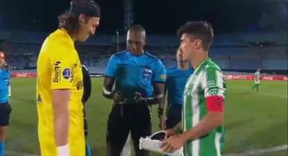 Racing visita a Argentinos Juniors en Buenos Aires