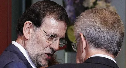 Rajoy y Monti no asumirán el costo político de pedir el rescate si no están con la soga al cuello