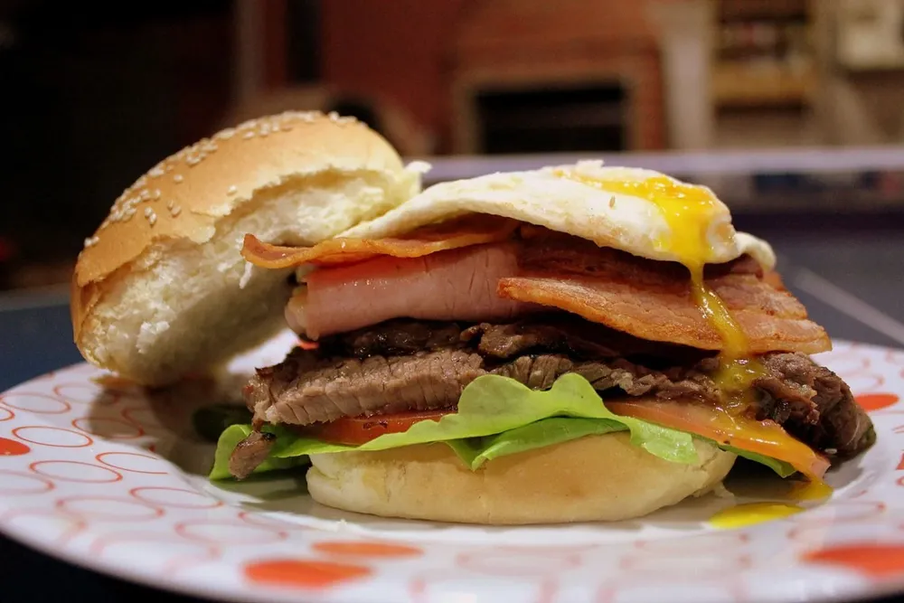 El chivito figura en una nueva lista de sanguches del mundo