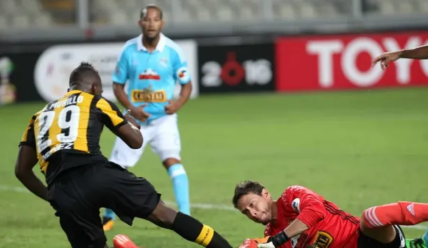 Diego Penny le salvó un gol sobre el final a Miguel Murillo