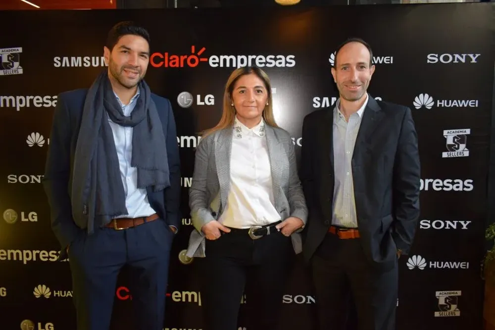 Pedro Sierra, Gabriela Zomojdkian y Pablo Rethemias 