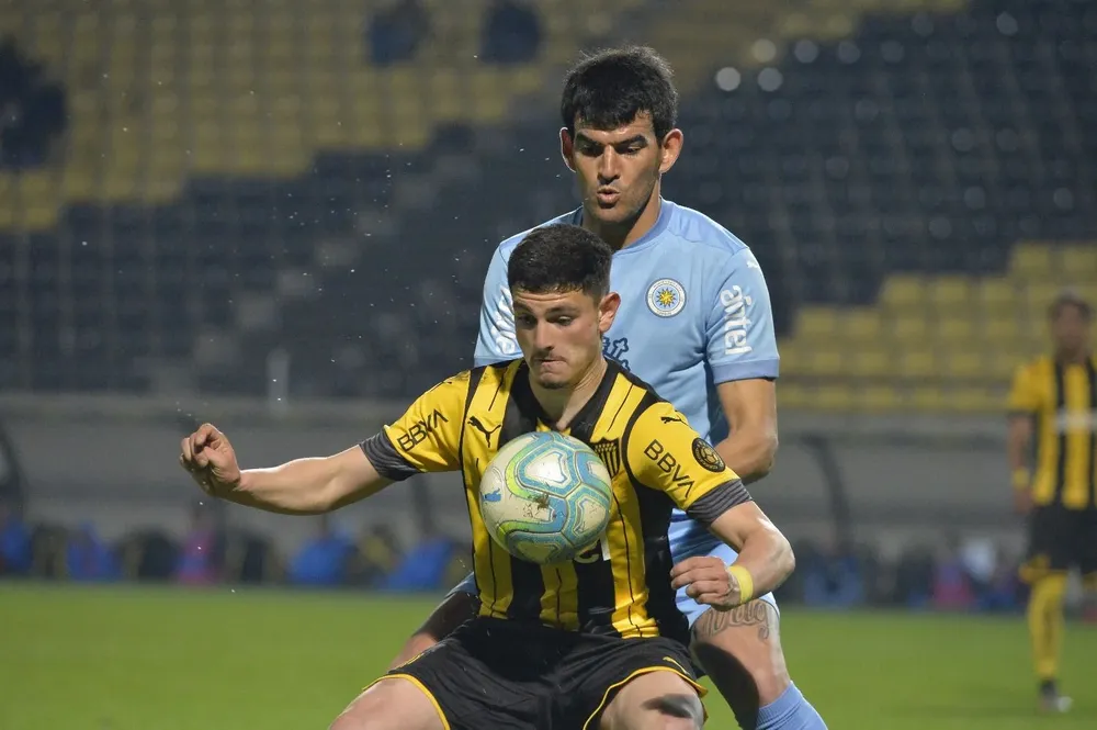 Agustín Álvarez Martínez debutó justamente ante Montevideo City Torque