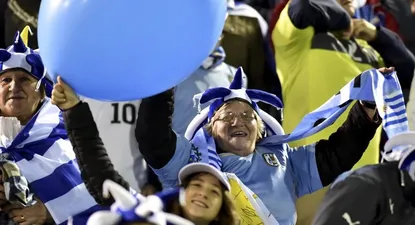 Hinchada de la selección uruguaya
