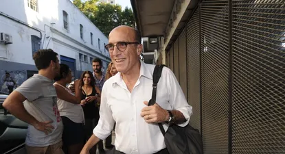 martinez se aleja de la imm en un mes pero aun no sabe quien quedara a cargo