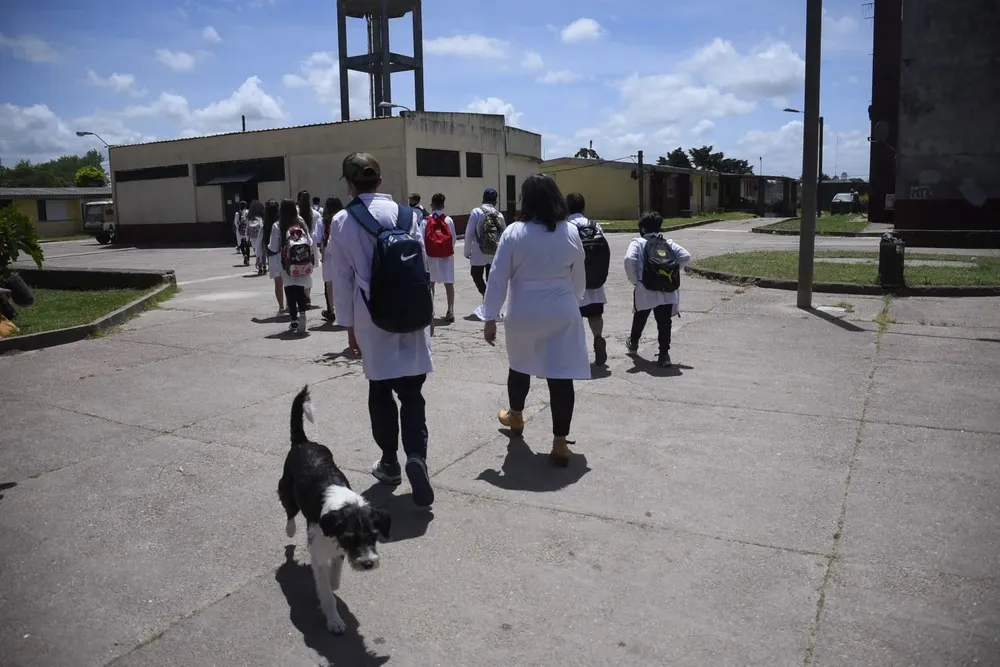 Clases en escuelas comenzarán el 7 de marzo