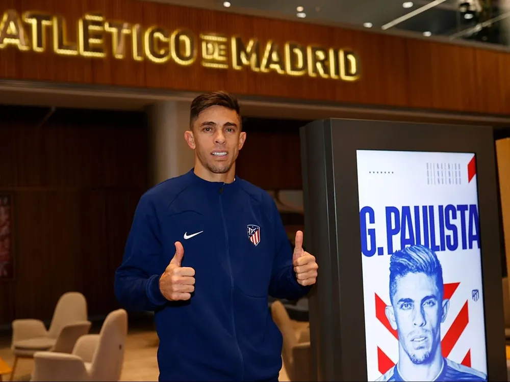 Gabriel Paulista palpita el derbi.