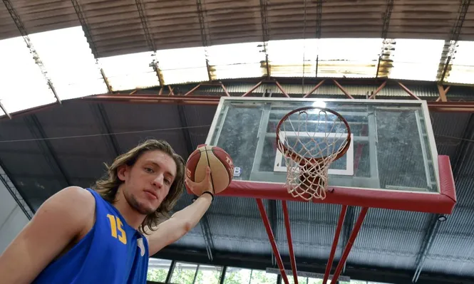 Facundo Terra, el base del futuro