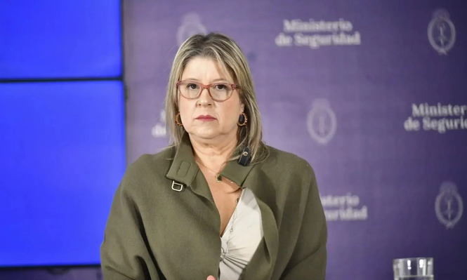 Alejandra Monteoliva: Un celular en manos de un preso es un arma