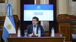 Wado de Pedro impulsa una ley contra la privatización de AySA