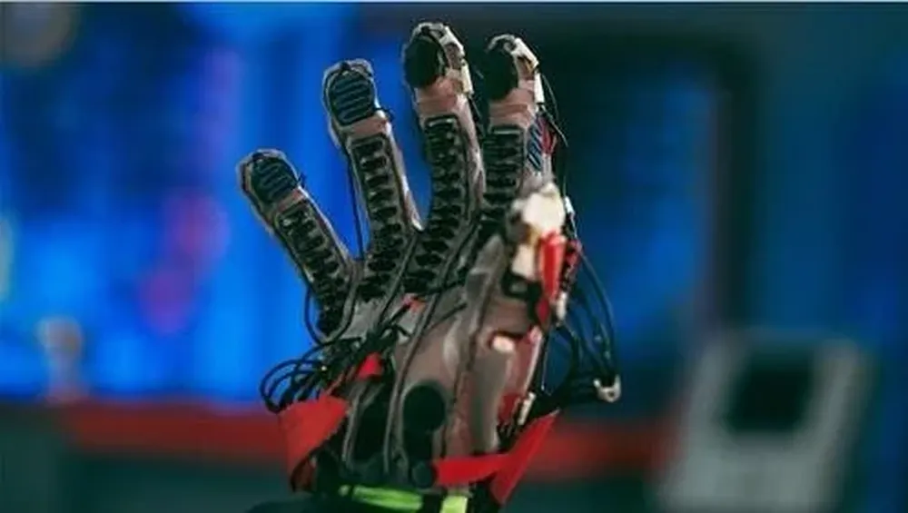 Guante háptico en el que trabaja Reality Labs Research