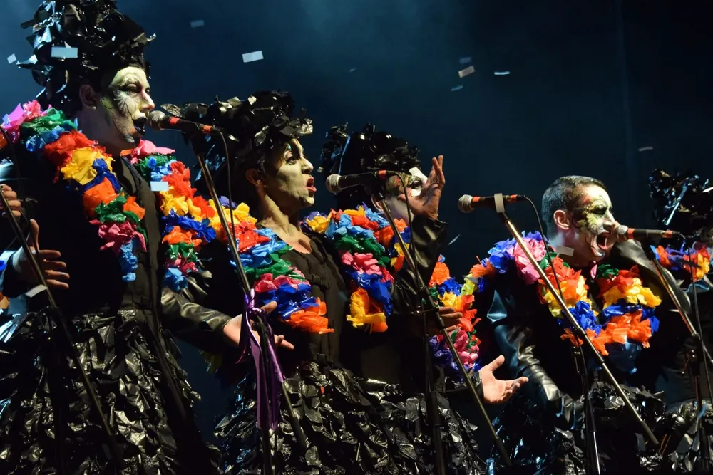 Quedan 24 conjuntos en la competencia.