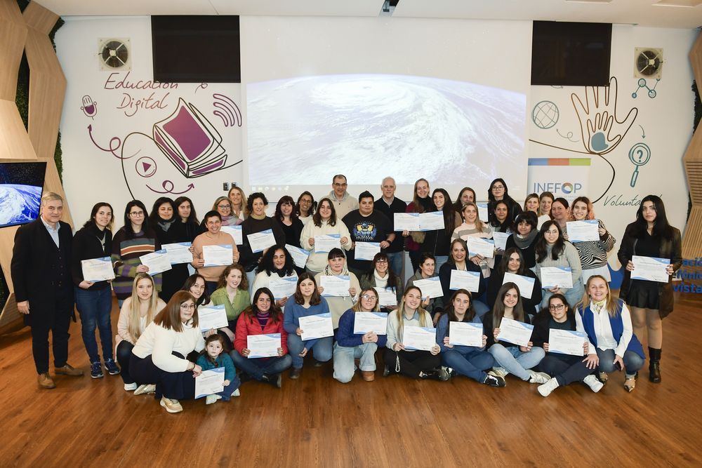 Mujeres Hackers_cierre_Fundación Telefónica Movistar.jpg