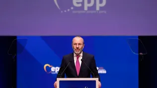 El presidente del PPE, Manfred Weber, pronuncia su discurso durante la segunda sesión plenaria del Congreso del Partido Popular Europeo en Bucarest, Rumanía, 07 de marzo 2024.