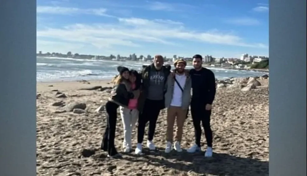 Nahitan Nández de vacaciones