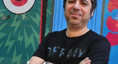 “Las ideas no vienen, hay que salir a buscarlas por ahí”
