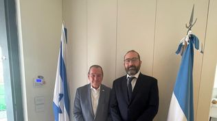 Mario Montoto, presidente de la Cámara de Comercio Argentino Israelí, junto a Axel Wahnish, Embajador de Argentina ante el Estado de Israel