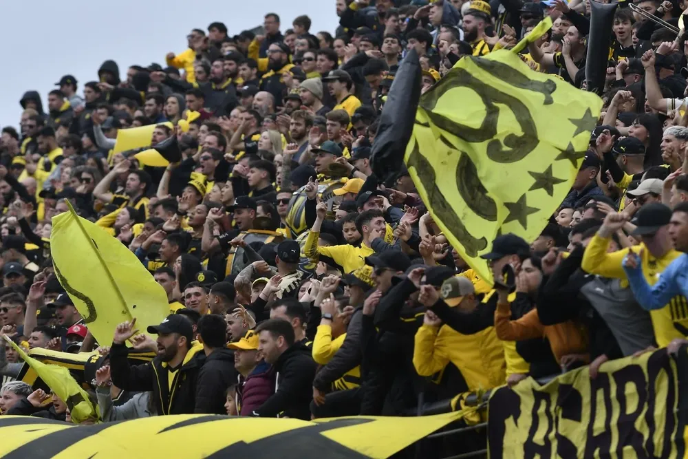 La hinchada de Peñarol cuenta los días para el inicio de la temporada