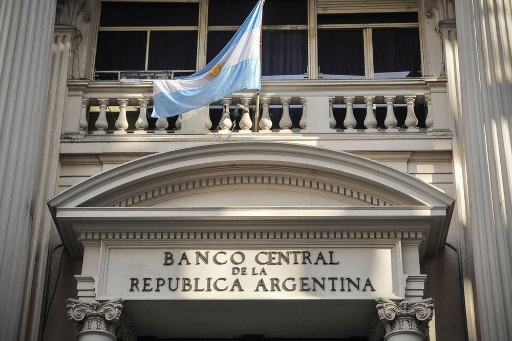 El Banco Central Vendió Reservas Por 106 Millones De Dólares Y El Dólar Blue Retrocedió En El 0447