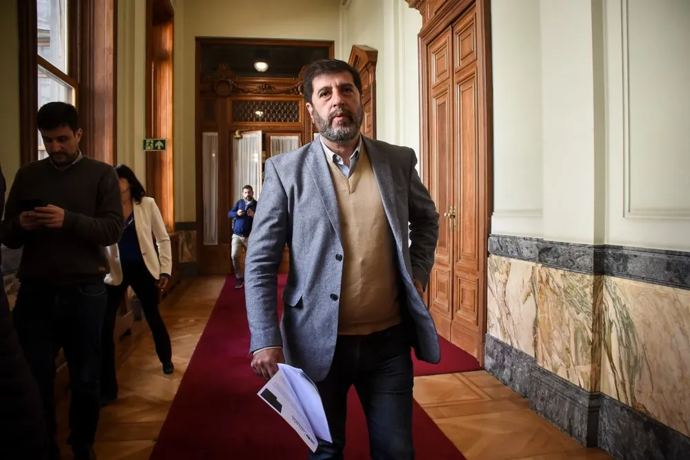 Fernando Pereira en el Palacio Legislativo