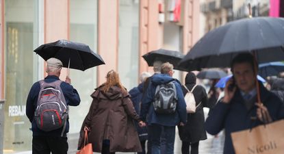 borrasca jana: tres comunidades en alerta amarilla por tormentas este lunes