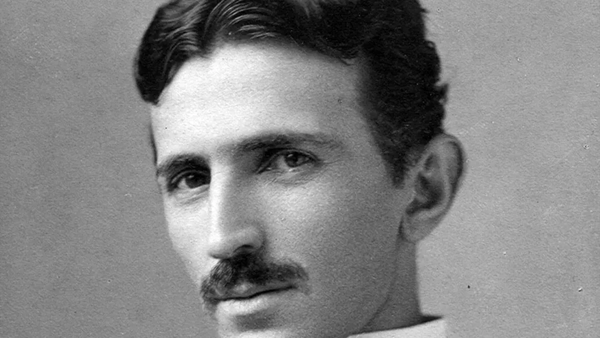 Nikola Tesla: 82 años de genialidad y legado en la ciencia y la tecnología