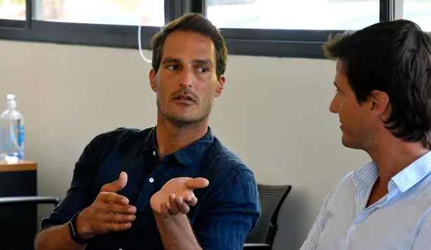 El directivo de Fraunhofer, Mike Letzgus y el CEO de +Colonia, Eduardo Bastitta