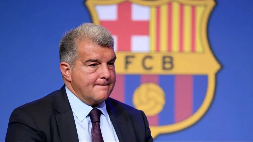 Joan Laporta expresa el apoyo del FC Barcelona a la lengua catalana.