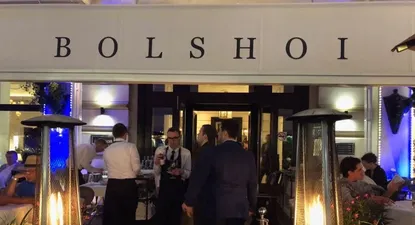 cenar en el bolshoi de moscu, mas barato que en montevideo