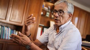 Juan Castillo ministro de Trabajo en entrevista con El Observador