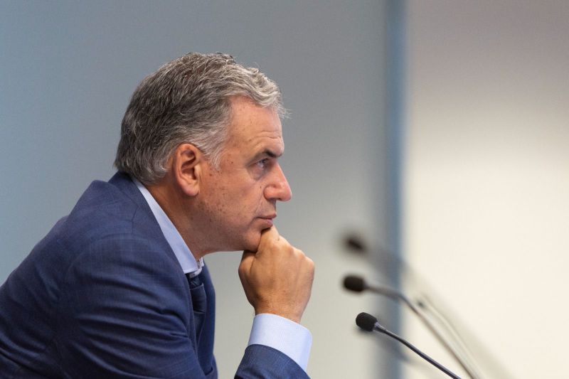 "Foto de saldo negativo": desaprobación de Orsi trepa a 48% y aprobación se ubica en 27%, según encuesta de Equipos