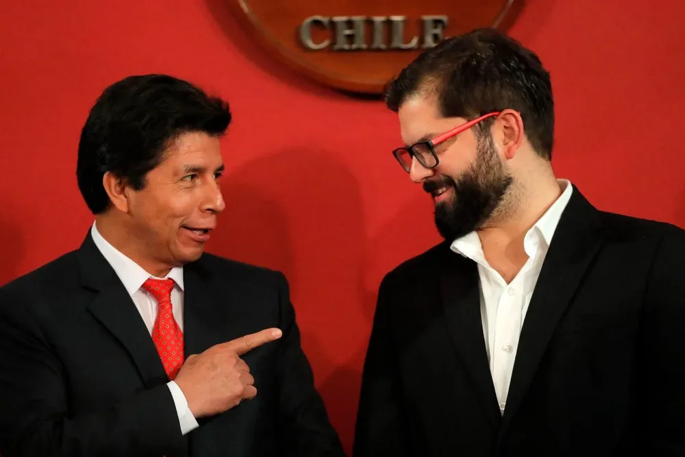 Los presidentes de Perú, Pedro Castillo, y Chile, Gabriel Boric