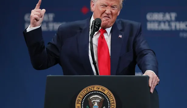 Trump vuelve a cargar contra la Fed y dice que está a la deriva