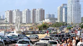 Inversión en construcción cayó 20% en Punta por efecto argentino